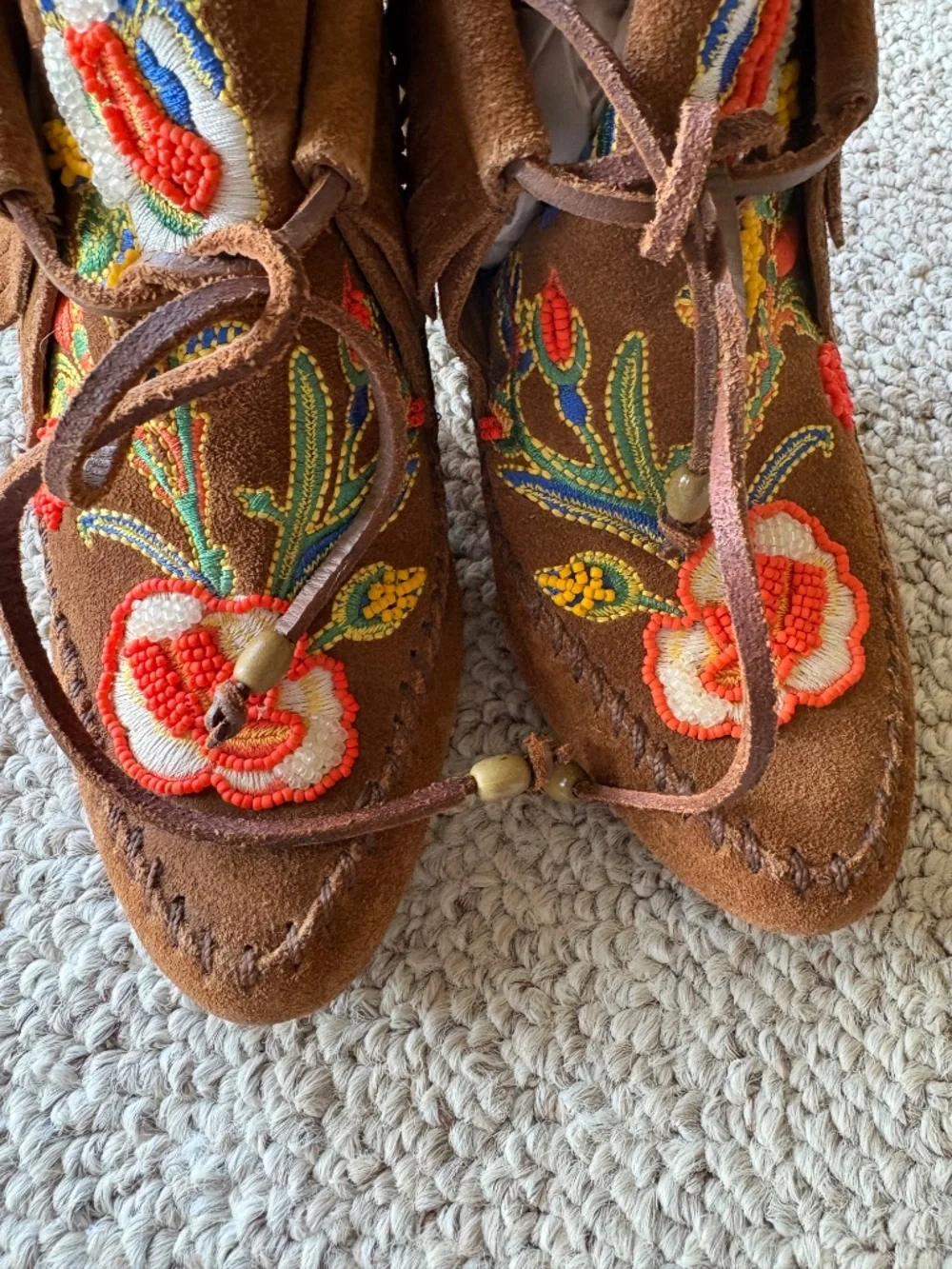 Tory Burch Huntington Beaded Fringe Booties 6.5 Boho Suede Cottagecore Moccasin